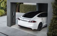 Tesla an Wallbox